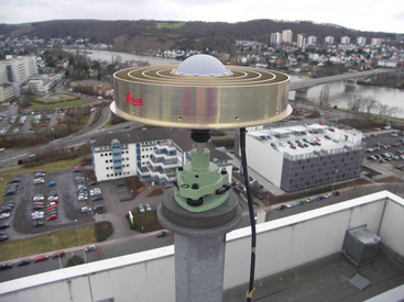 Leica Antenne auf einem Hochhaus